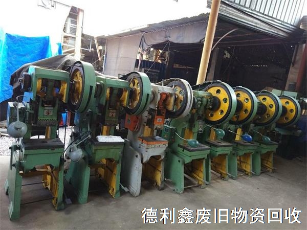 北京回收二手車床，北京回收舊車床